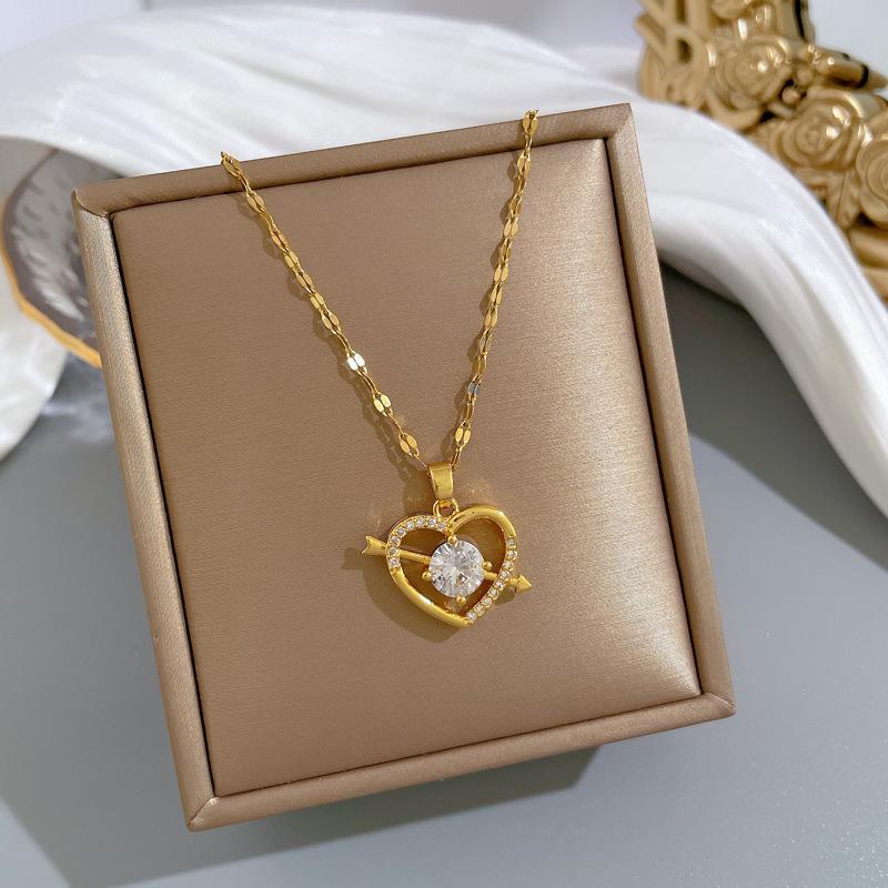 316L Stainless Steel Arrow Through The Heart Pendant Necklace For Women Fashion Girls Clavicle Chain Party  Gifts