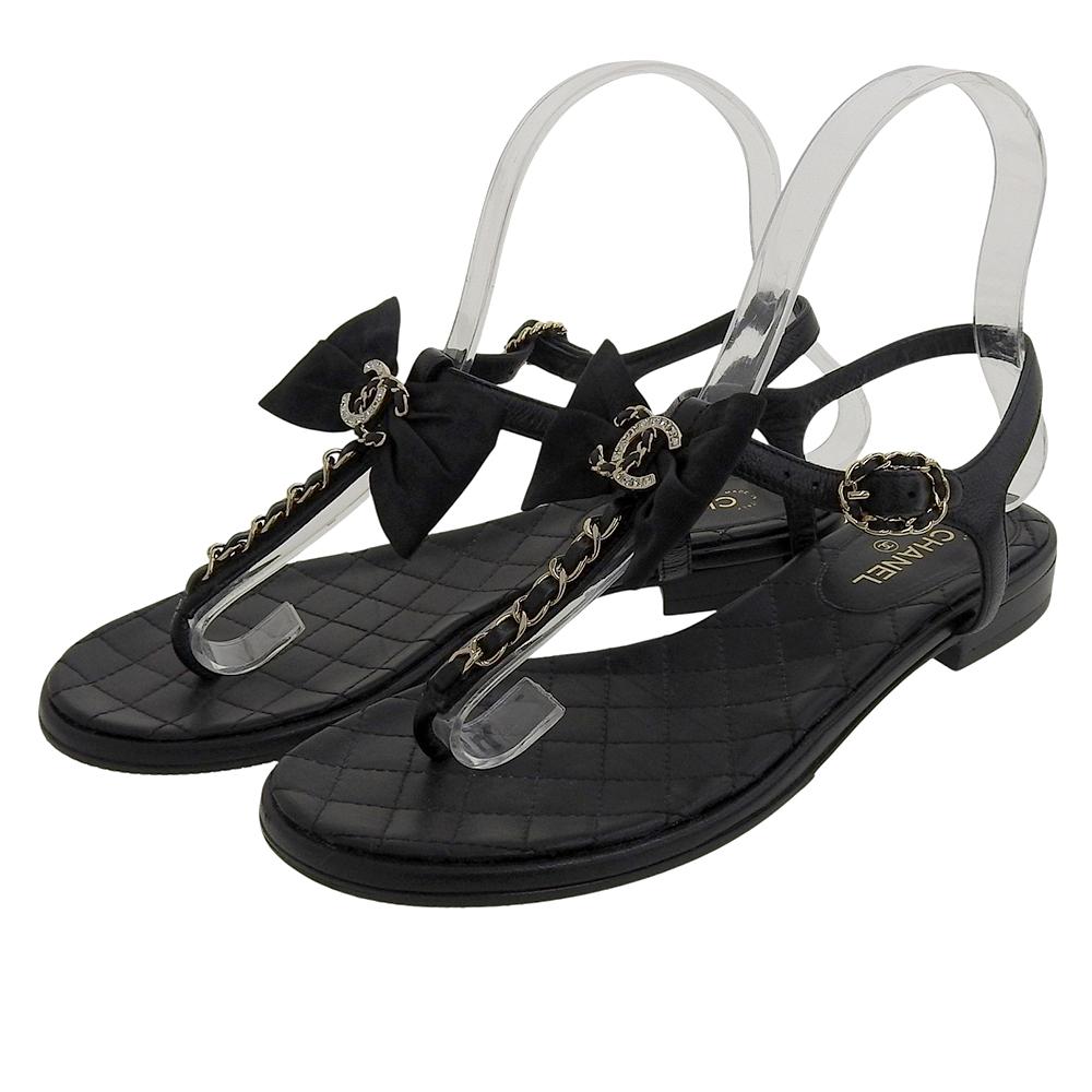 Chanel Excellent Condition Matelasse Sole CC Logos Rhinestone Ribbon Chain Flat Sandals, Women's, Black, Size 36C, G36352Y54201 Shoes 36C blackUsed