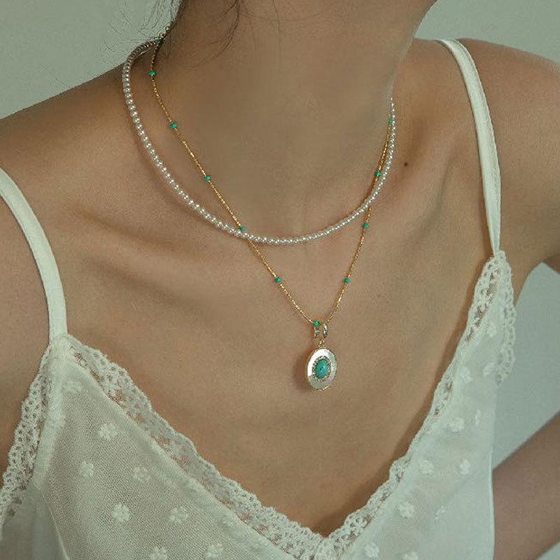 Turquoise Pearl Layered Necklace: Retro, Elegant, Versatile Choker for Women