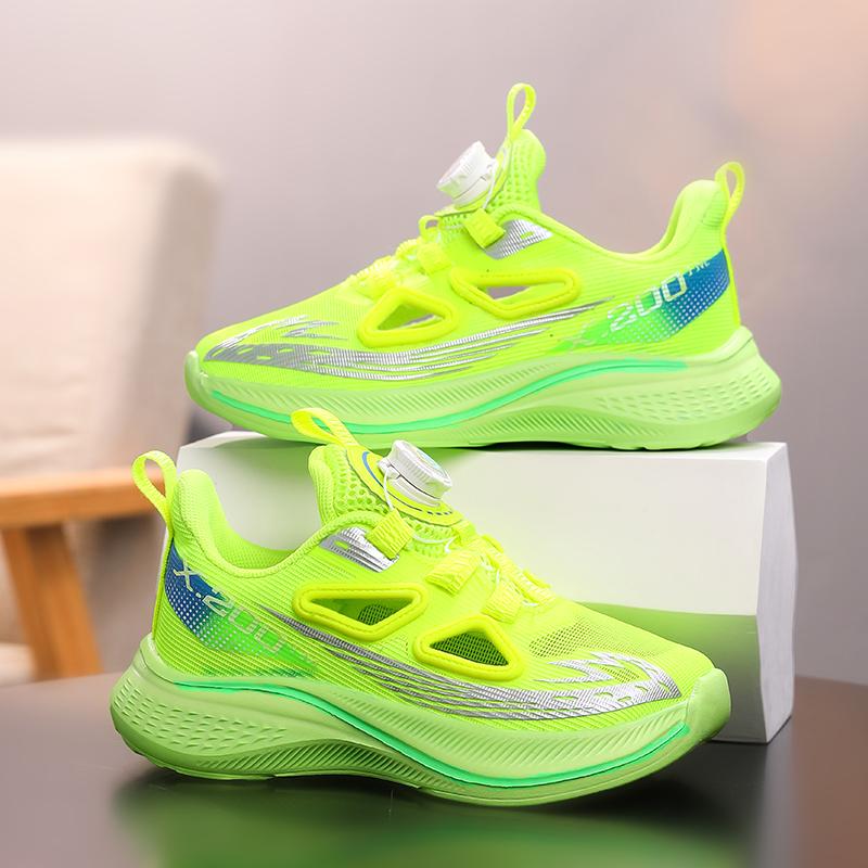 Summer Children Sneaker Boys Running Shoes New Fashion Knit Lightweight Soft Kids Tennis Sneaker Casual Sports Shoes for Boy