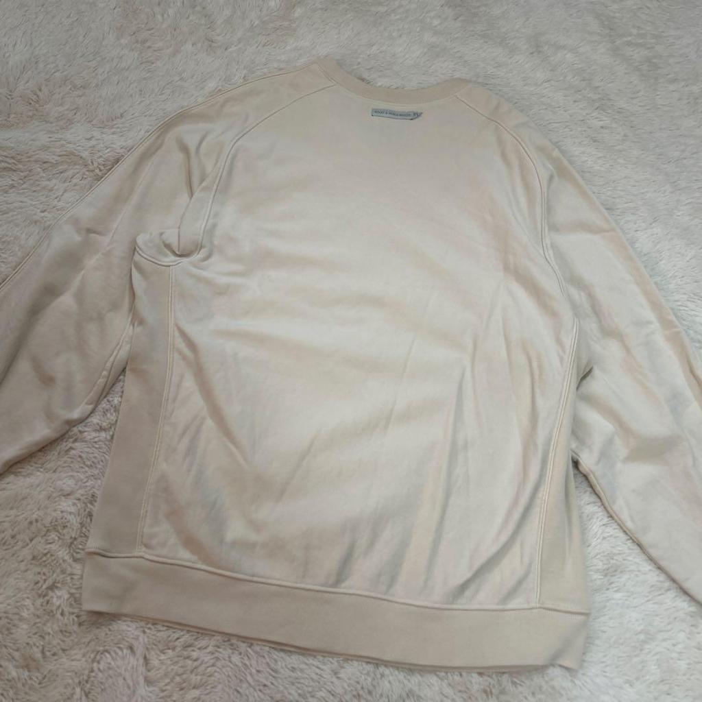 [USED] NOICE Sweatshirt Worn by BTS V