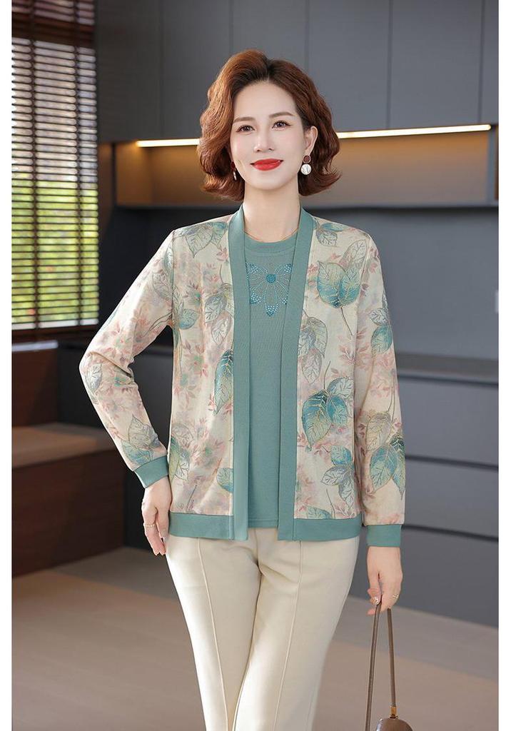2026 Spring Collection: Stylish Outerwear & T-Shirt Set for Middle-Aged and Elderly Women - Perfect for Spring/Autumn