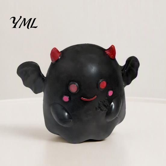 Focus Improvement Tools Halloween Ghost Squeeze Toy, Angel Demon Stress Relief Tactile Sensory Toys Slow Rebound Ball Fidget Party Favors Toy