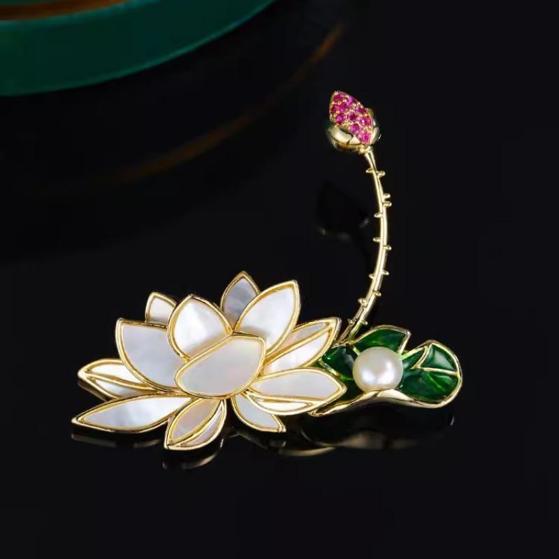 Chinese-style Lotus and Lotus Pod Brooch, High-end and Elegant Freshwater Pearl Brooch Pin, Suit Cheongsam Accessory