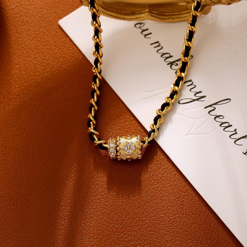 Vintage Chic Gold-Black Woven Choker Necklace Women Geometric Pendant Copper Chain Jewelry
