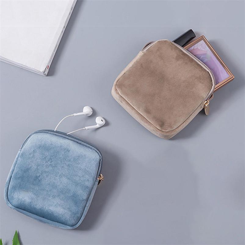 Travel Nursing Pad Holder Sanitary Napkin Storage Bag Credit Card Key Coin Purse Organizer