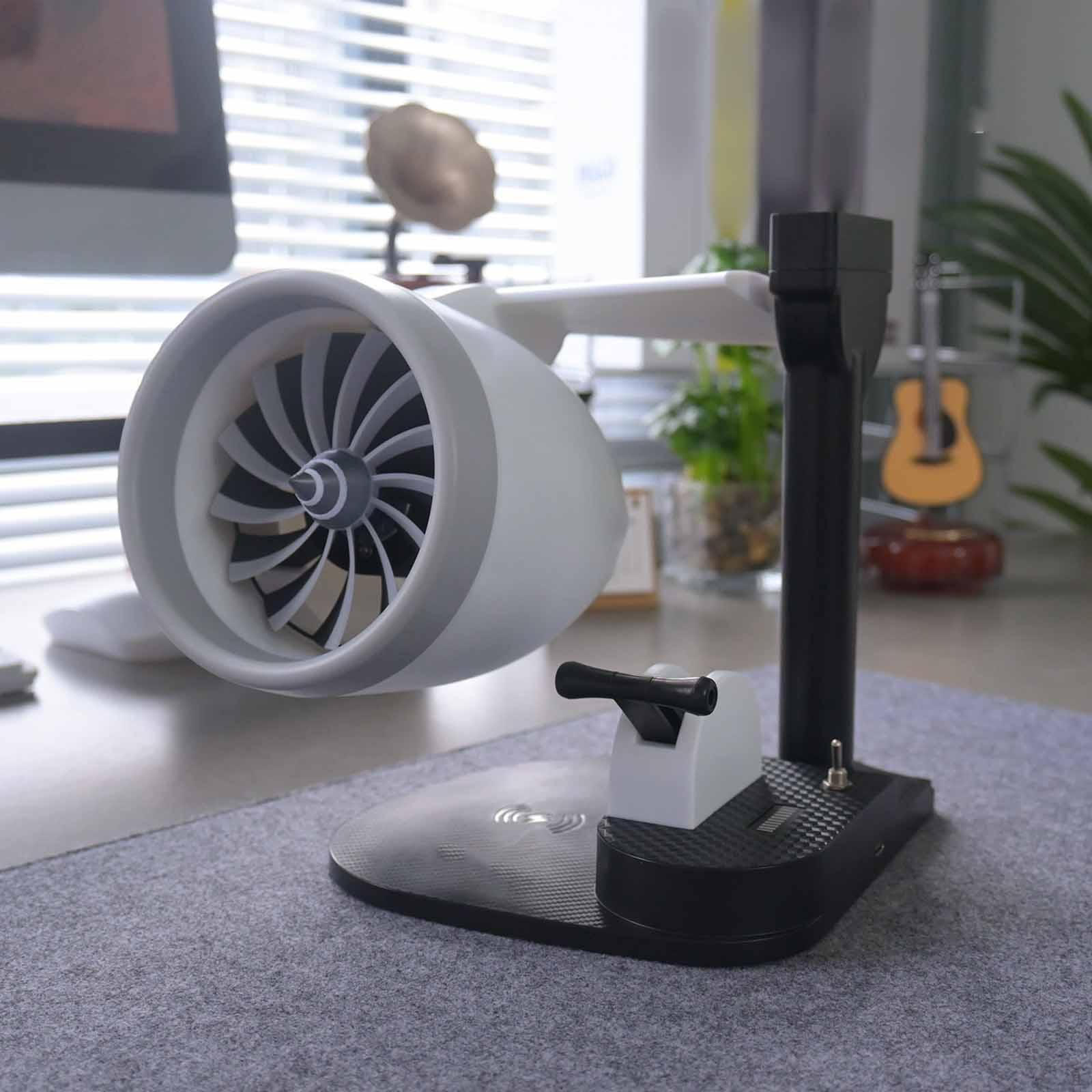 

-powered Desk Fan with , Ideal for The Bedroom, Or Red Lights
