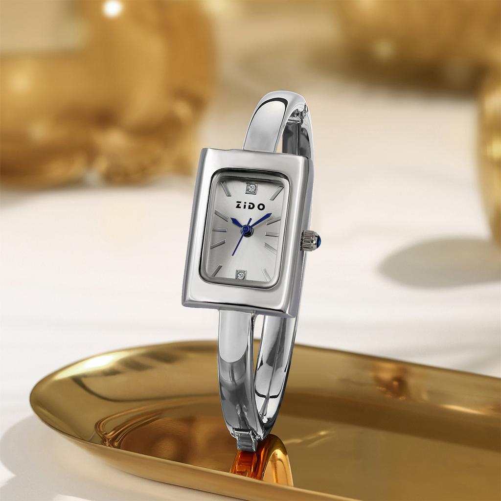 Damen Quarzuhr Goldfarben Rechteckiges Zifferblatt Armband Armbanduhr