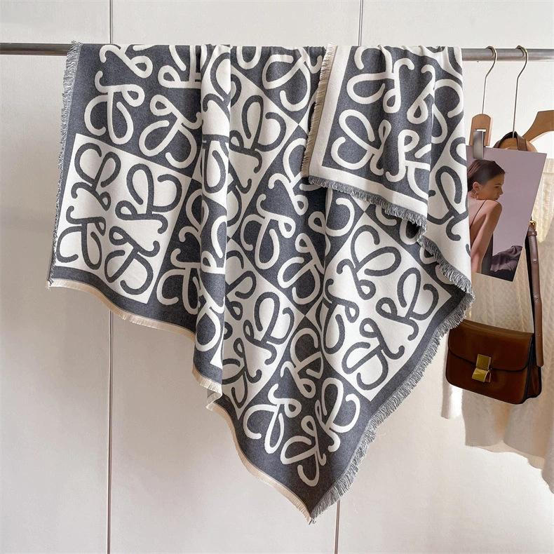 Women's High-Quality Wool Cashmere Scarf: Thick, Warm, Tassel Shawl for Autumn and Winter