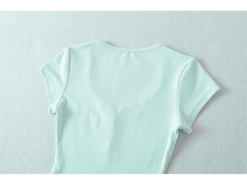 Damen Einfarbiges Slim-Fit T-Shirt mit Herzausschnitt & Gebogenem Saum