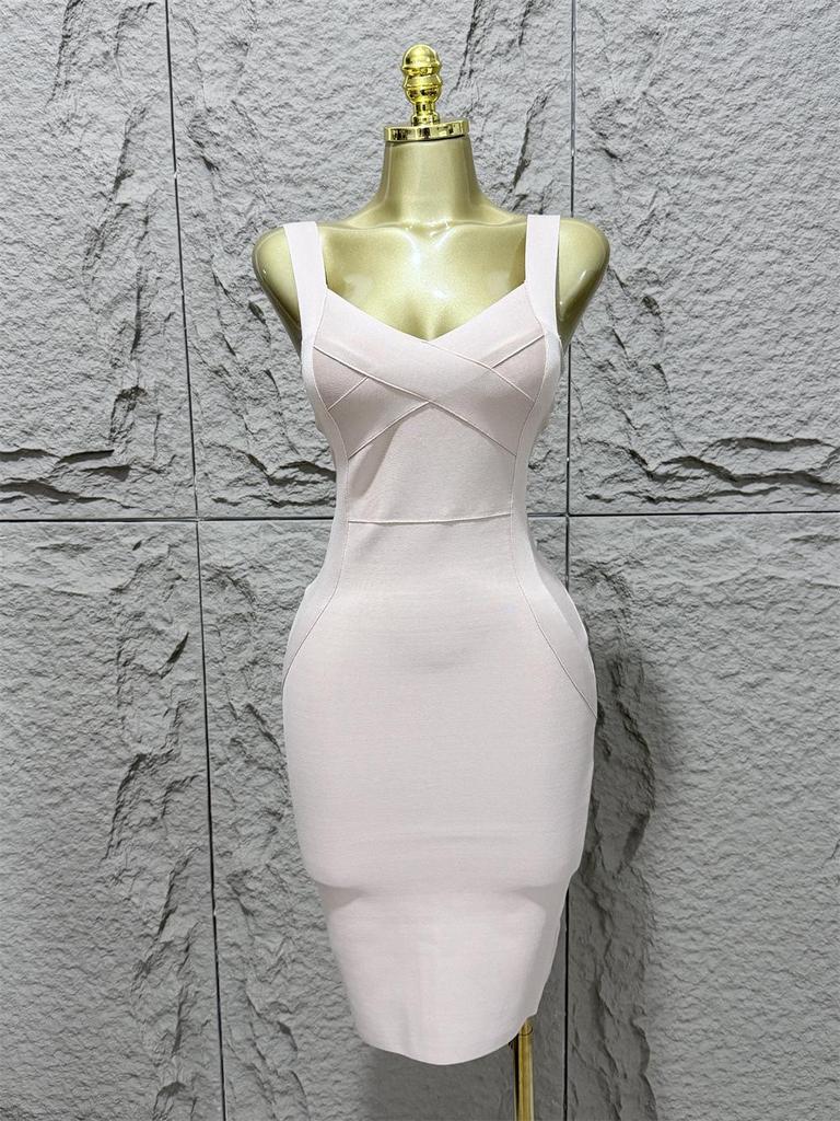 Chic Sleeveless Gold-Bandage Dress: Low-Cut, Hip-Wrapped Party Outfit