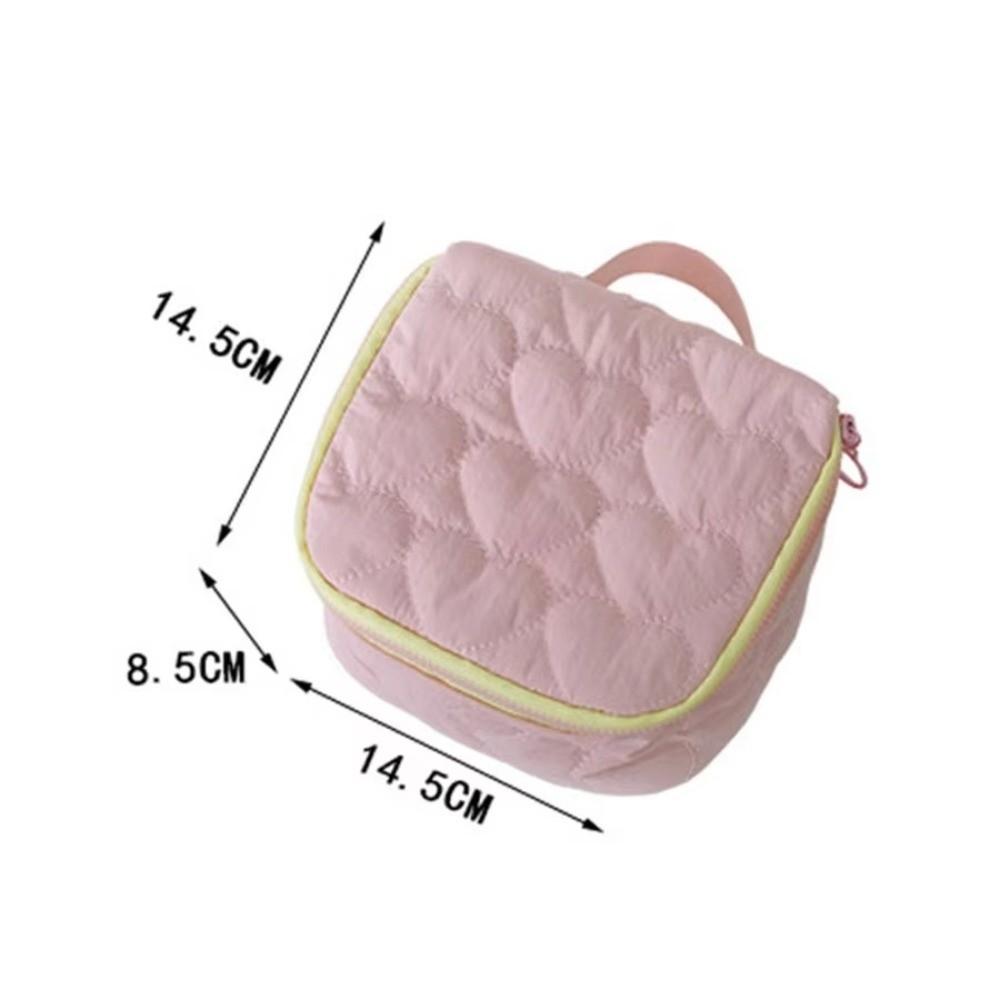 New Portable Makeup Bag Cute Love Pattern Large Capacity Travel Handbag Korean Version Makeup Storage Wash Bag Travel Use