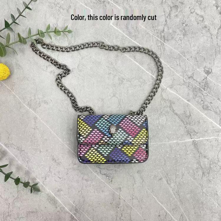 

2025 Women s Quilted Diamond Chain Mini Crossbody Bag 11*3.5*7 cm