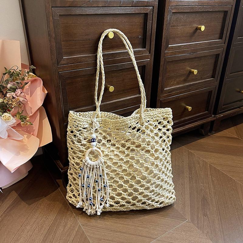 Large Capacity Hollow Woven Bag Women's New Seaside Vacation Beach Straw Bag Shoulder Tote Bag