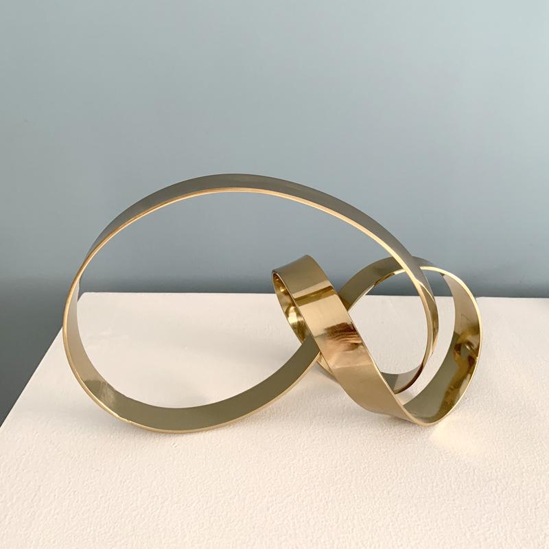 Abstrakte Metallornamente, Knotendekoration, Wohnzimmer Musterzimmer, Bücherregal, Schrank, Schreibtisch, Avantgarde Kunst Weiche Einrichtung