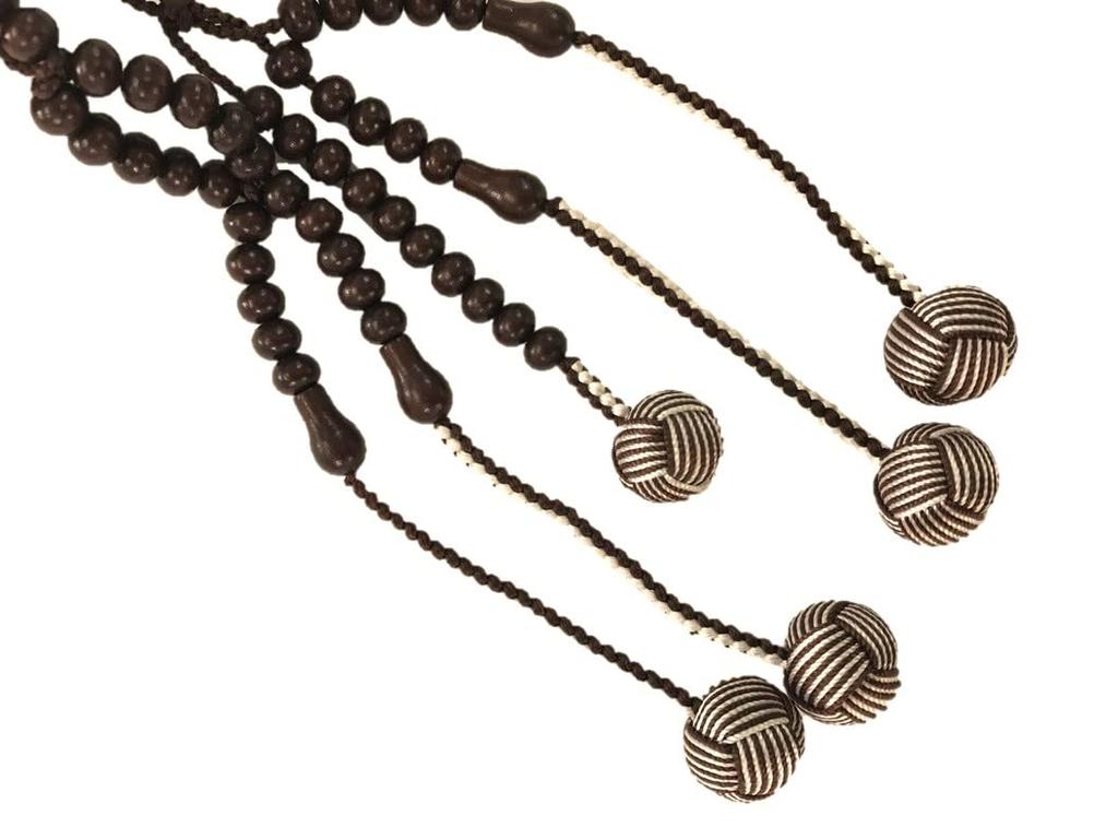 Soka Gakkai Prayer Beads Tea Wood with Eight Leaves Mark Paulownia (mala Beads) (in Box) (shaku Size)