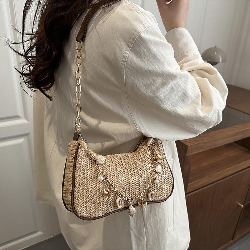 Spring New Women Simple Shoulder Bag Fashi Straw Fashiable and Versatile Crossbody Bag Lightweight Casual Commuting Bag