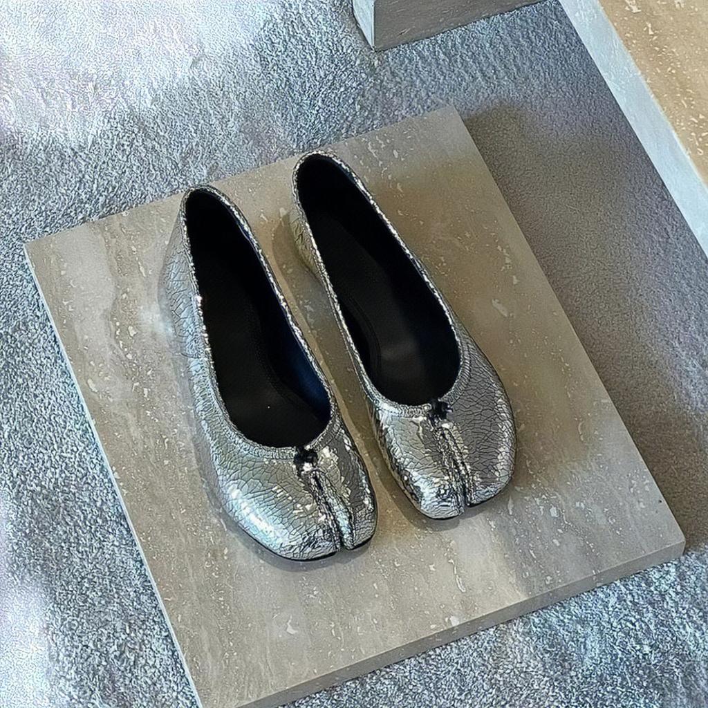 Sheepskin Version~ High-end Silver Leather Split-toed Shoes Women's One-pedal Flat Loafers Pig's Trotters Mary Jane Single Shoes
