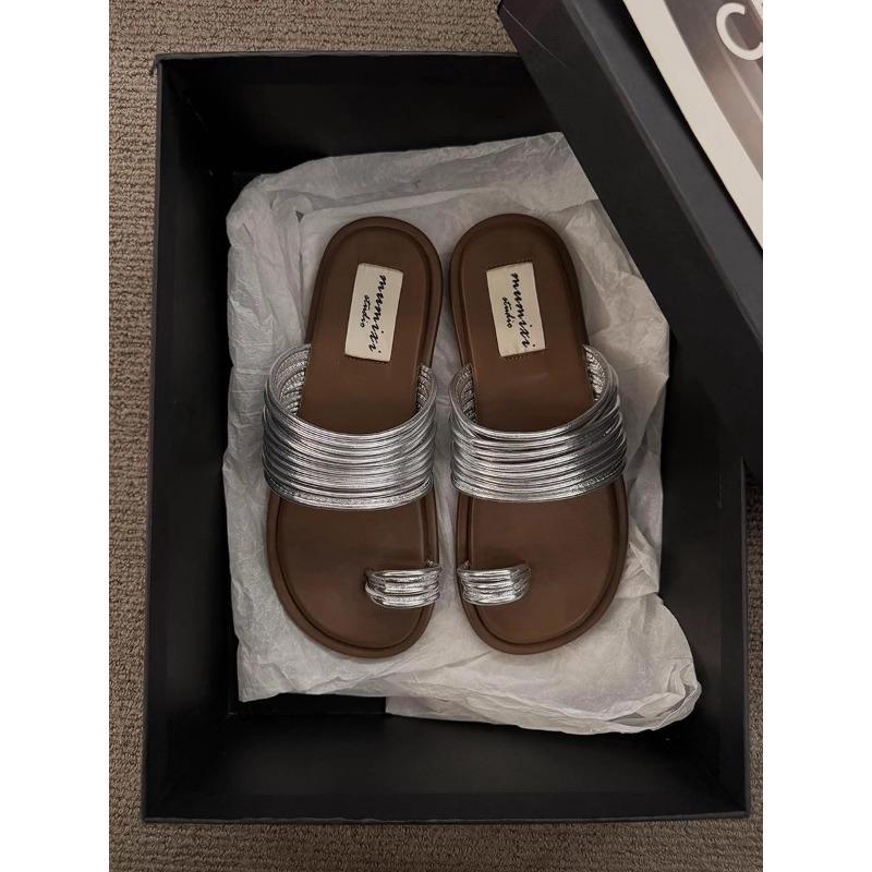 Niche design set toe cool slippers women's summer wear new with skirt seaside flat sandals