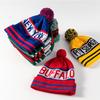 Gorro de Inverno Jacquard 100% Acrílico Pom Pom Tricotado Moda OEM Gorro Personalizado Gorros de Natal