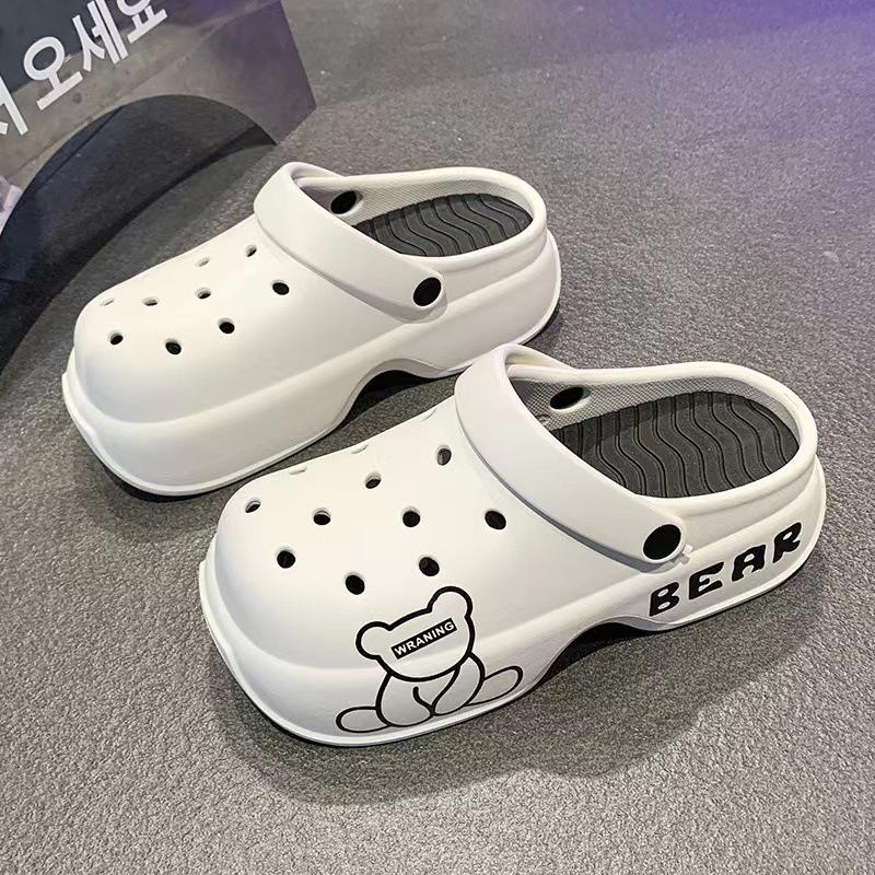 New thick-soled hole shoes women's summer outer wear bag head printing cartoon beach stepping on shit high-heeled cool slippers
