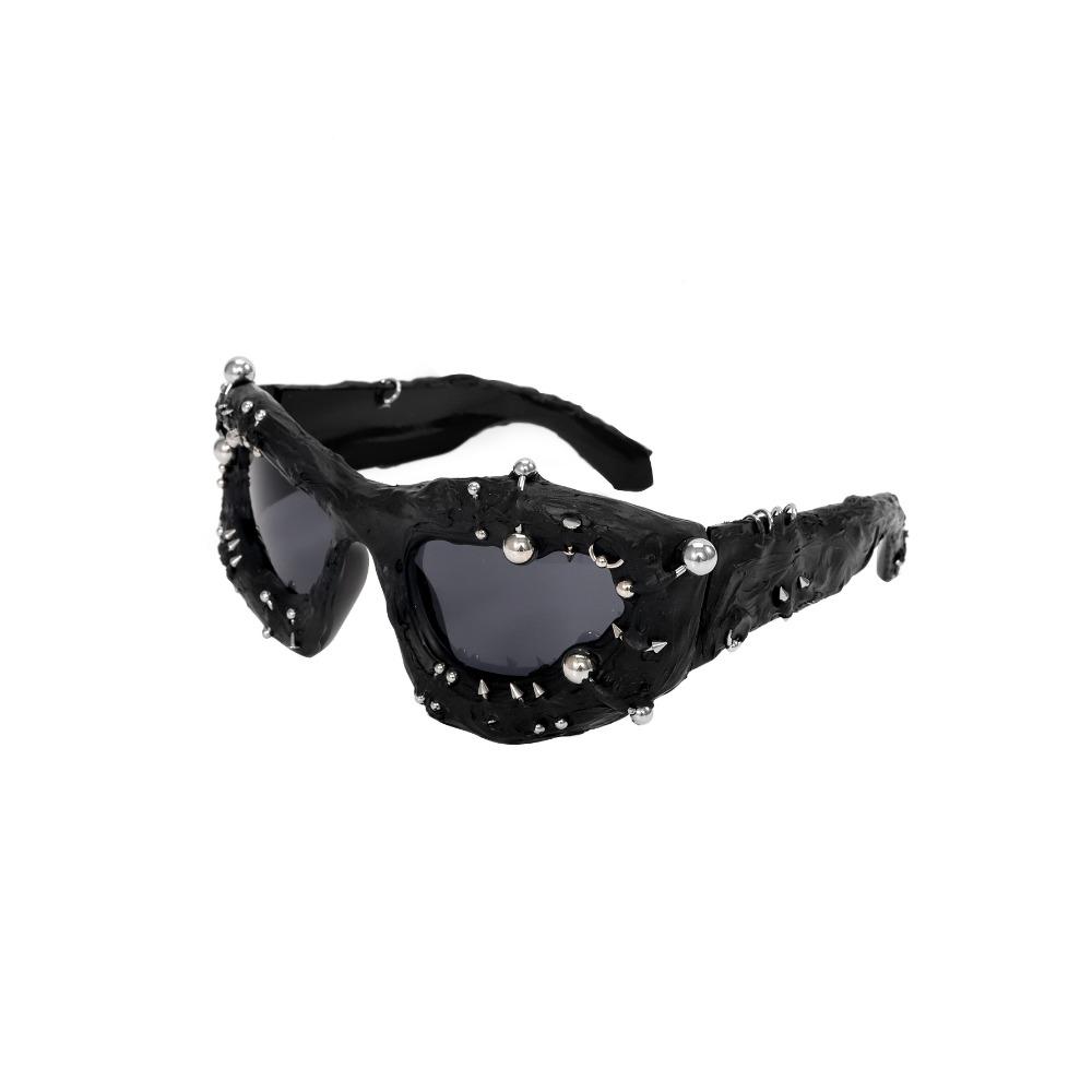 Face Small Sunglasses Street Punk Rivets Metal Color Sunglasses Trendy Glasses