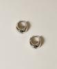 Novice Tokyo Compact Oval Pierce / Silver