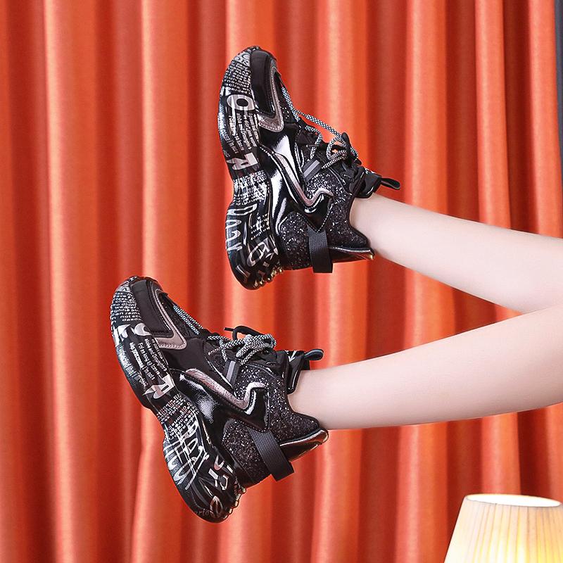 Mode NEU Sportschuhe Damen 2024 Herbst Runde Zehenpartie Schnürung Dicke Sohle Freizeitschuhe Plateau-Sneakers Luxus-Designerschuhe für Damen