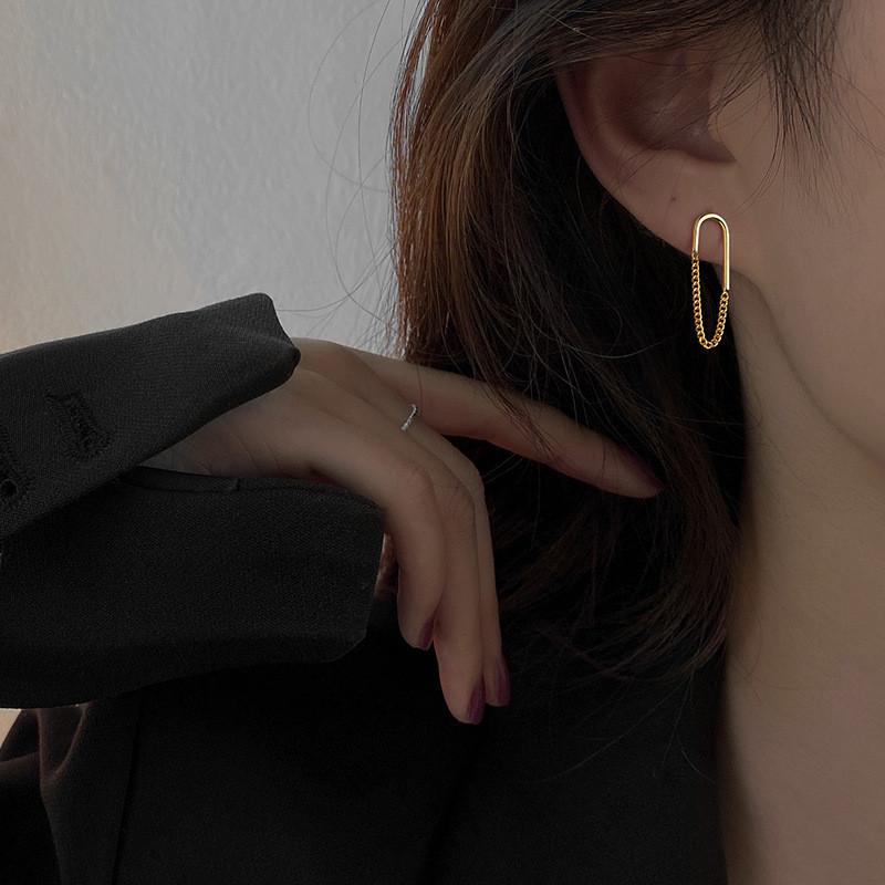 2023 New Fashion Trend Unique Design Elegant Delicate Irregular Geometric Twisted Earrings Women Jewelry Party Premium Gifts