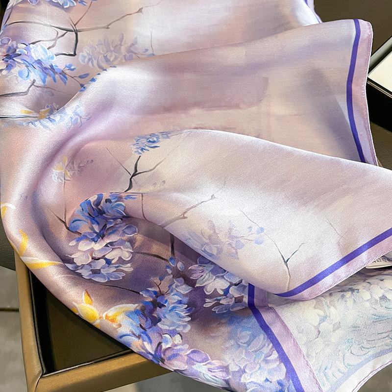 53 * 53cm Mulberry Silk Small Square Scarf Multifunctional Professional Fashion Decoration Silk Scarf For Spring And Autumn Warmth Shawl