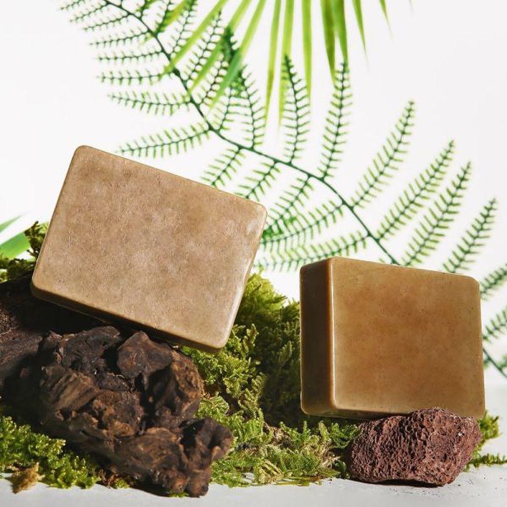 

Care soap facial exfoliation care hypoallergenic Houttuynia cordata soap 90g