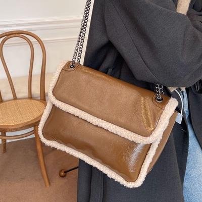 2025 New Autumn and Winter Stray Bag Plush Texture Women's Bag Fashionable Retro Messenger Chain Shoulder Bag