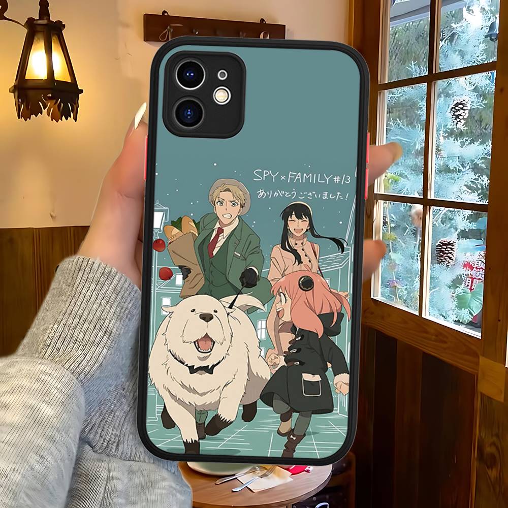 Classic Anime Spy X Family Phone Case For Iphone 16 14 15 16 13 12 11 16 Pro Max X XS MAX Plus Cover Matte TPU