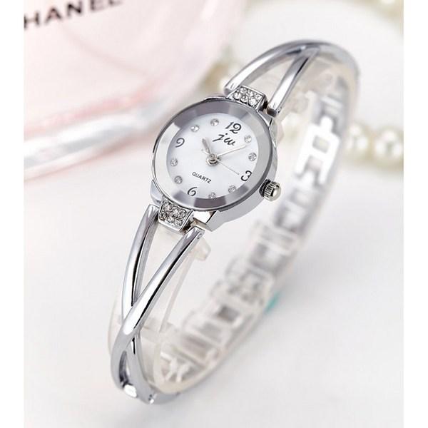 SG Mall Women's Fashion Metal Watch Cubic Bracelet Wristwatch Lowest Price Guarantee WM5,Korean Popular Watches