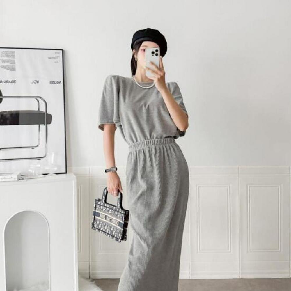 New Arrivals Open Run Women Round Neck Loose FiT Puff Shirring ShorT Sleeve T Sh