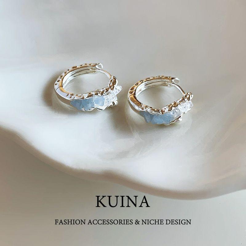 

2025 Новые Самые Продаваемые Серьги-Клипсы с Синими Кристаллами для Женщин Доступная Роскошь Модные Серьги Французский Стиль Темперамент Красивые Серьги Picture Color