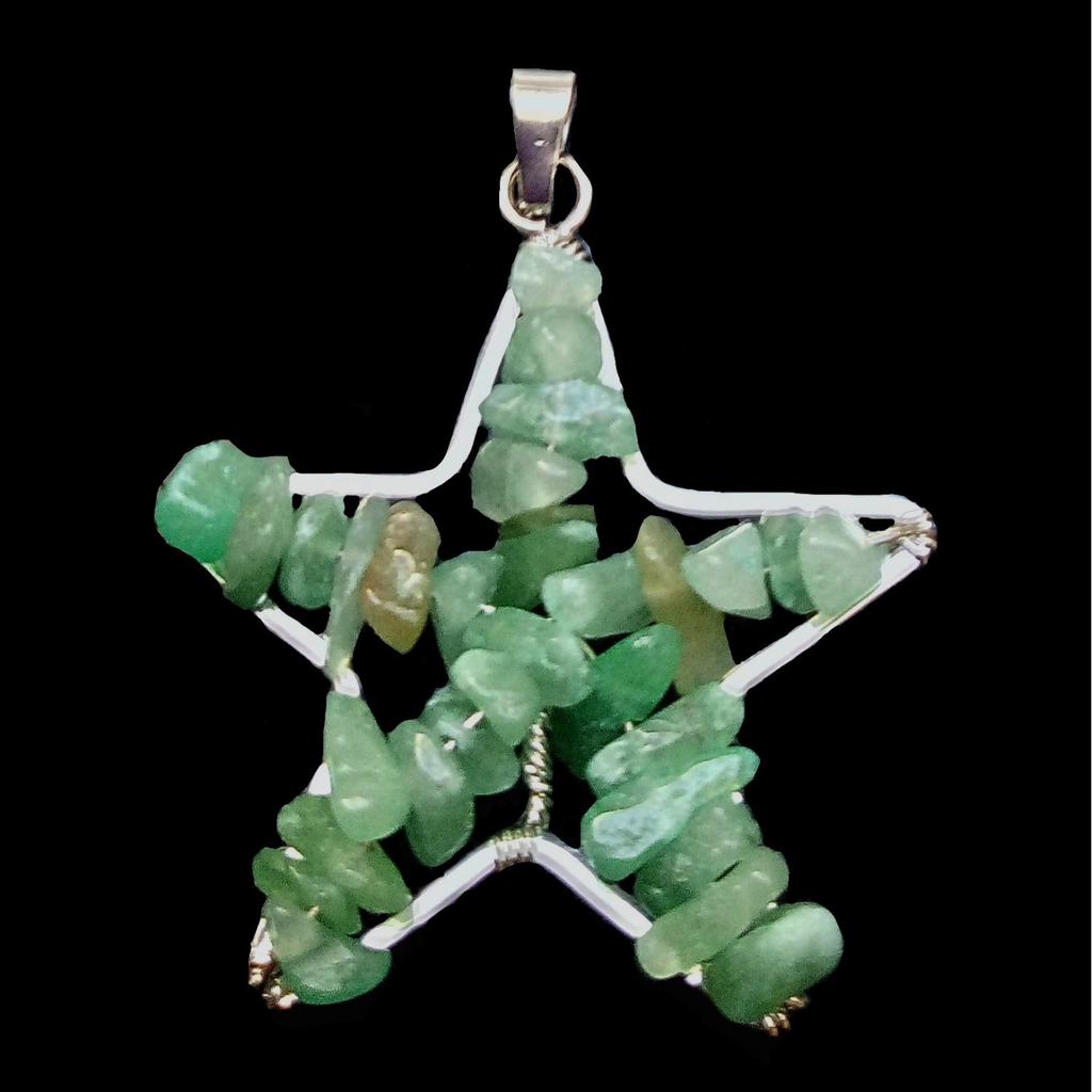 Star Pendant In Chips Green Aventurine Beads + Chain