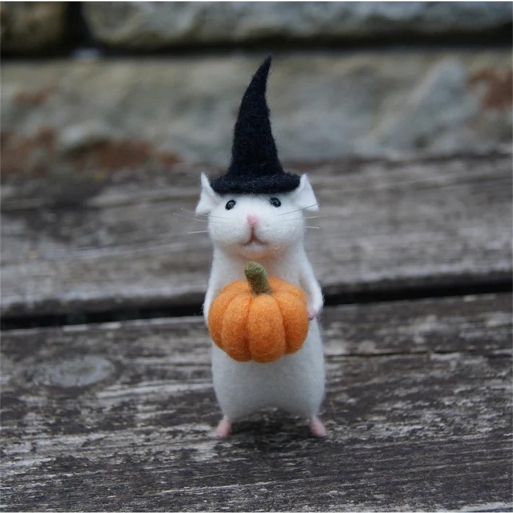 Halloweenská myš s A , Myš plstěná jehlou, Zvířátko plstěné jehlou, Miniatura plstěná jehlou