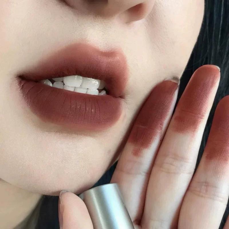 Gray flour Taro color lipstick! Cool Lip Mud Olive Leather Nude Low Saturated Plain Lip Glaze White Matte Lipstick