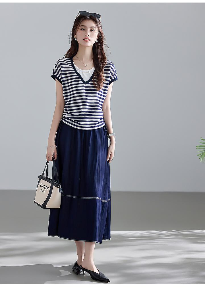 Light Oxygen Commuting Series Fake Two Piece Striped T-shirt Half Skirt Set