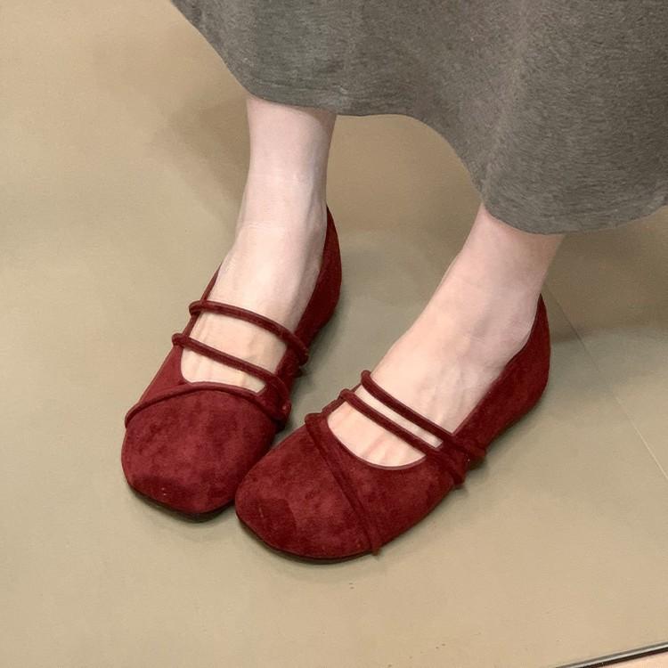 2025 Autumn French Retro Round Head Inner Height Increase Shallow Mouth Single Shoes Women's Versatile Skirt Low Heel Mary Jane Shoes
