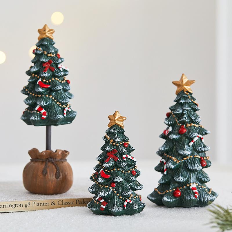 Miniature Desktop Christmas Tree Resin Festive Decor Holiday Gift Set for Xmas Party Home Tabletop Decoration Photo Background