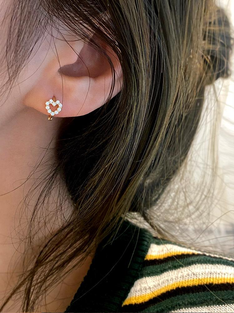 Luxury Full Diamond Heart Earrings, S925 Sterling Silver, Sweet Girly Style, Versatile Backs for Vacation Wear.