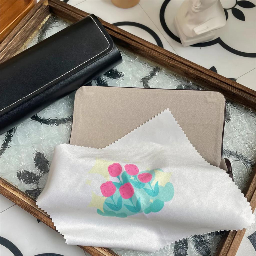 Cute Ins Cartoon Tulip Miopia Óculos Pano de Limpeza Menina Criativa Tela de Celular Toalha de Limpeza Óculos Estojo Acessórios