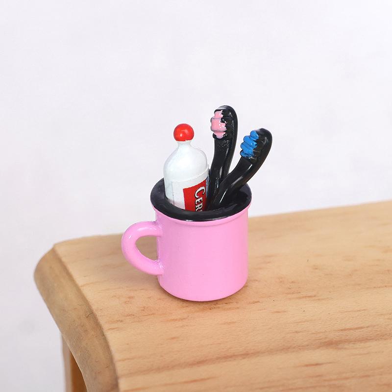 1/12 Dollhouse Simulation Toothpaste Toothbrush Cup Set Dollhouse Mini Bathroom Decoration Dolls House Furniture Accessories