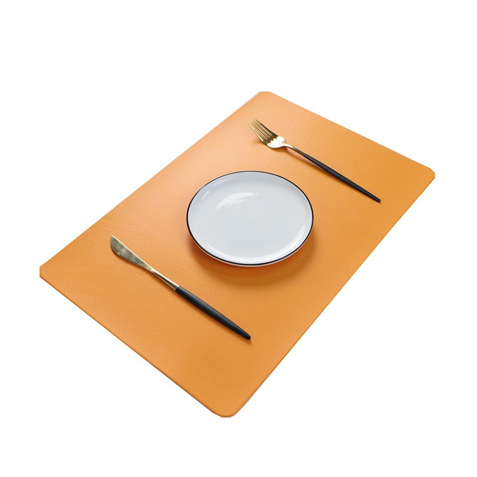 Set di 4 Tovagliette Resistenti Impermeabili Vinile Intrecciato Facili da Pulire Resistenti al Calore PVC Per Tavola Cucina Decorazioni Matrimonio