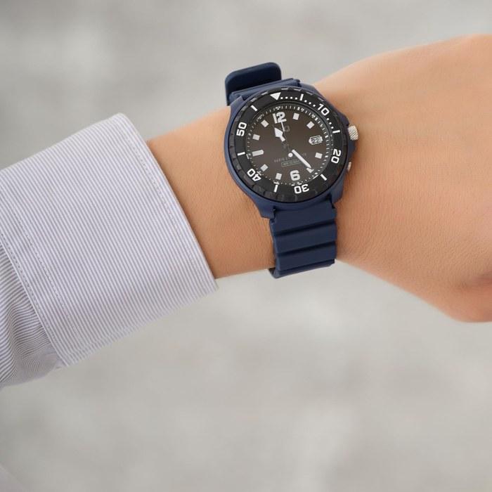 [Citizen Q&Q] Watch Analog Radio Solar Waterproof Date Urethane Band D02A-002VK Men's Navy