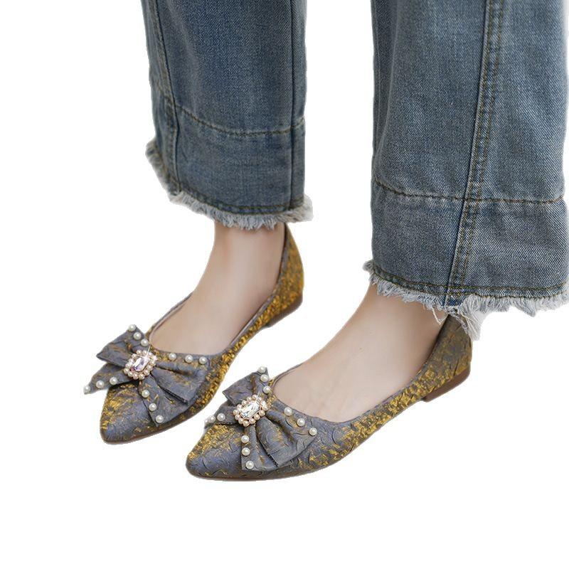 2025 Summer New Lace Bow Cool Slippers Female Pointed Flat Bottom Outer Wear Slippers Versatile Fairy Style Women's Shoes