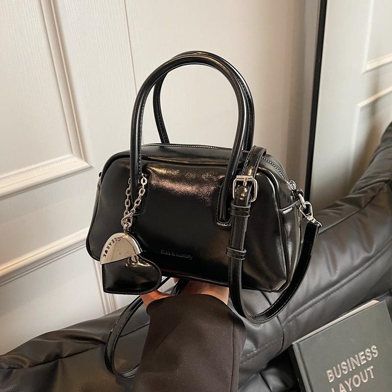 

Мягкая кожаная переносная сумка для боулинга женская повседневная сумка-мессенджер Niche Commuter сумка-подушка через плечо No pendant чёрный