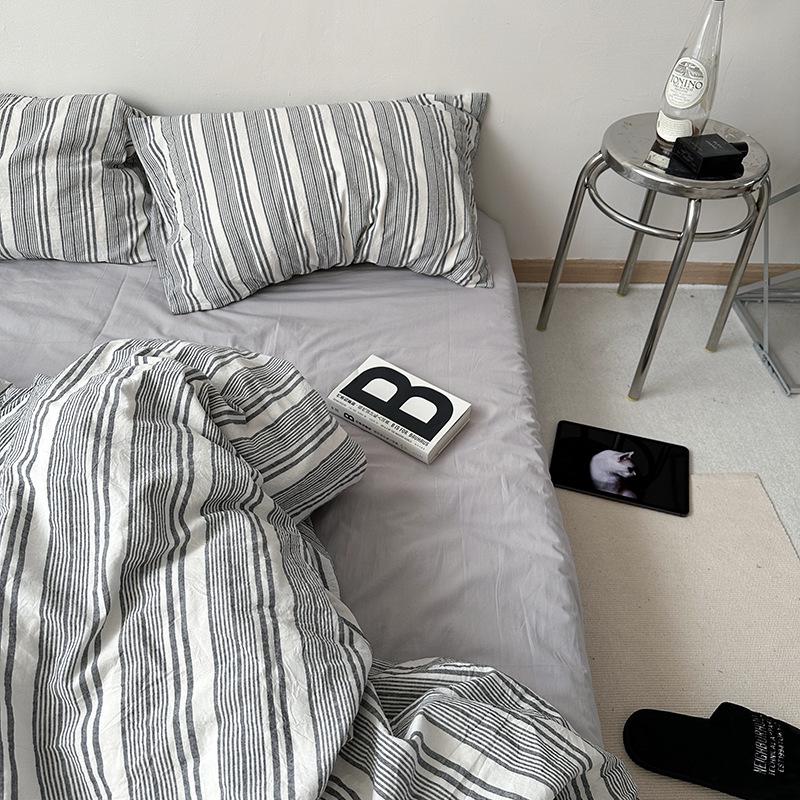 Pure Cotton Pillow Set: Includes Single 48x74cm Pillowcase, Pair of Pillow Inserts, Liner, and Cover.